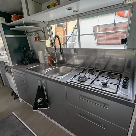 Hotel en barco Peniche Prive 2